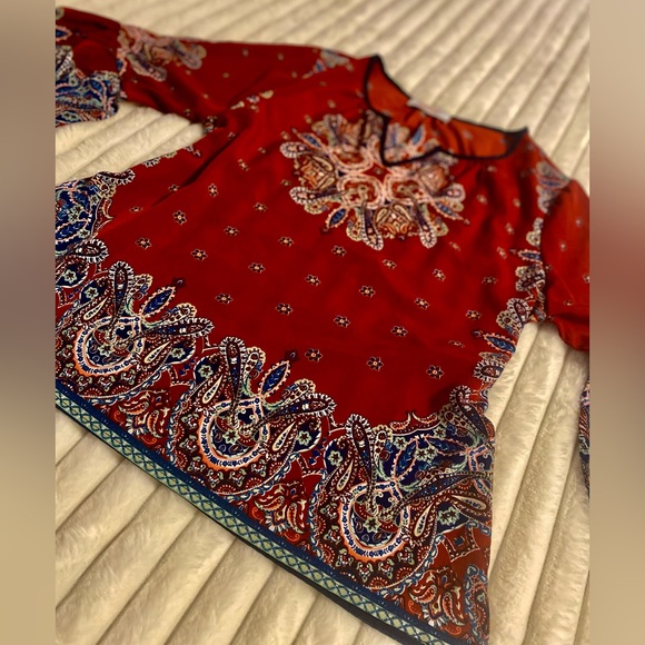 LADIES LONG SLEEVE TOP - Picture 2 of 3